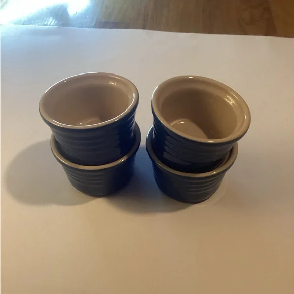 Le Creuset Blue and Cream ramekins, custard cups - Picture 14 of 15